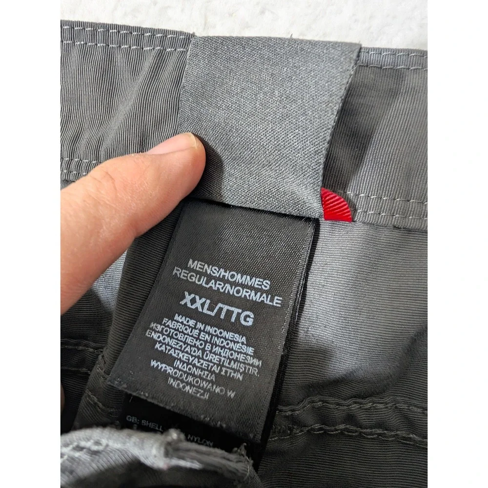 NEW The North Face Cargo Shorts Mens XXL‎ Grey 39x10 Nylon Hiking Rip Stop